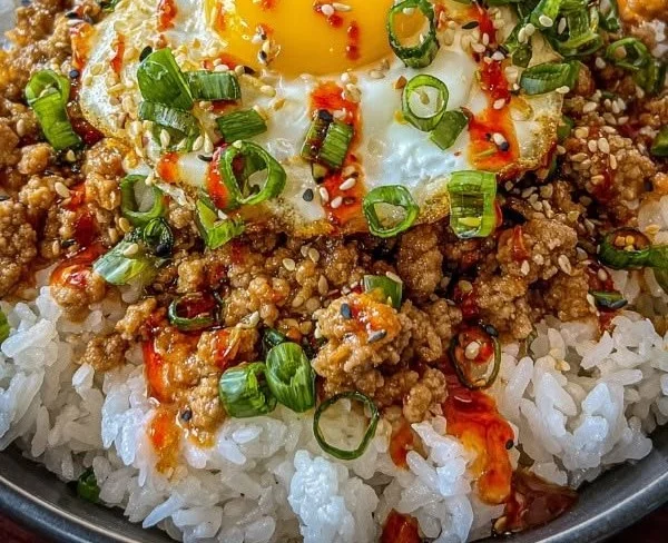 Spicy Bang Bang Turkey and Rice Bowls served in a colorful bowl